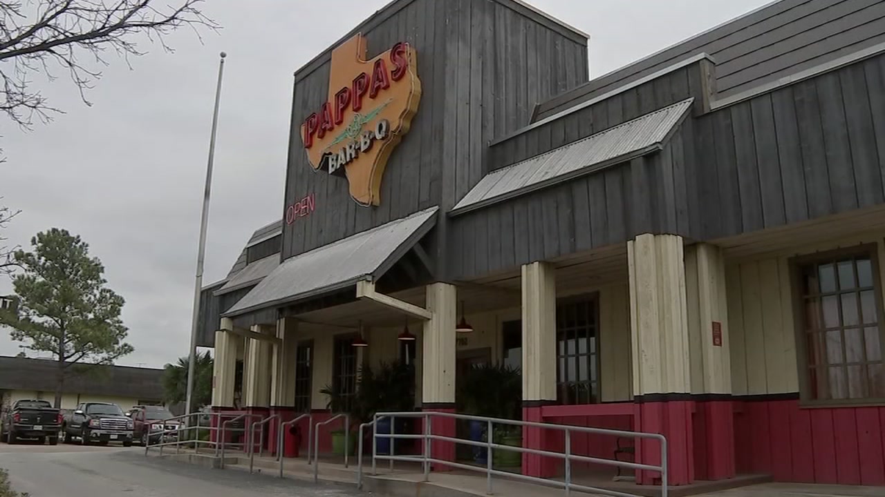 Family talks about staring down barrel of a gun during robbery